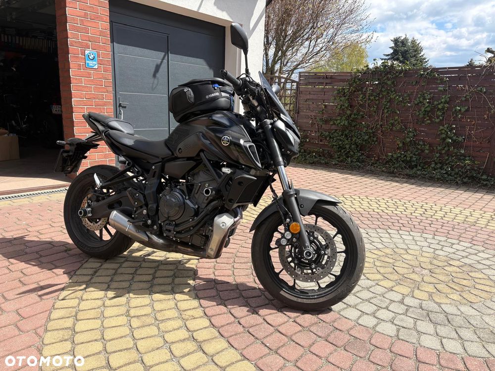 Yamaha MT - 3