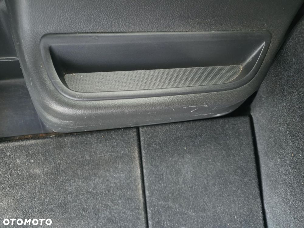 Mitsubishi Outlander 2.0 Intense 4WD CVT - 19