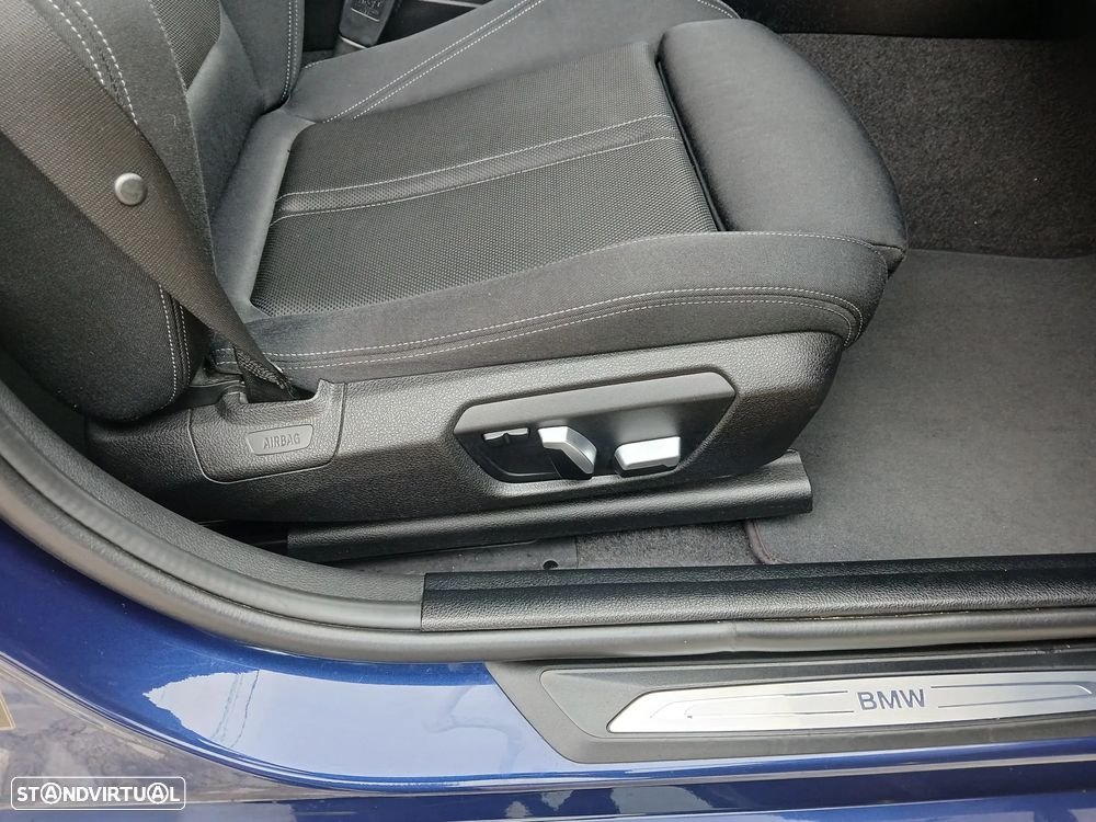 BMW 116 d Aut. Sport Line - 21