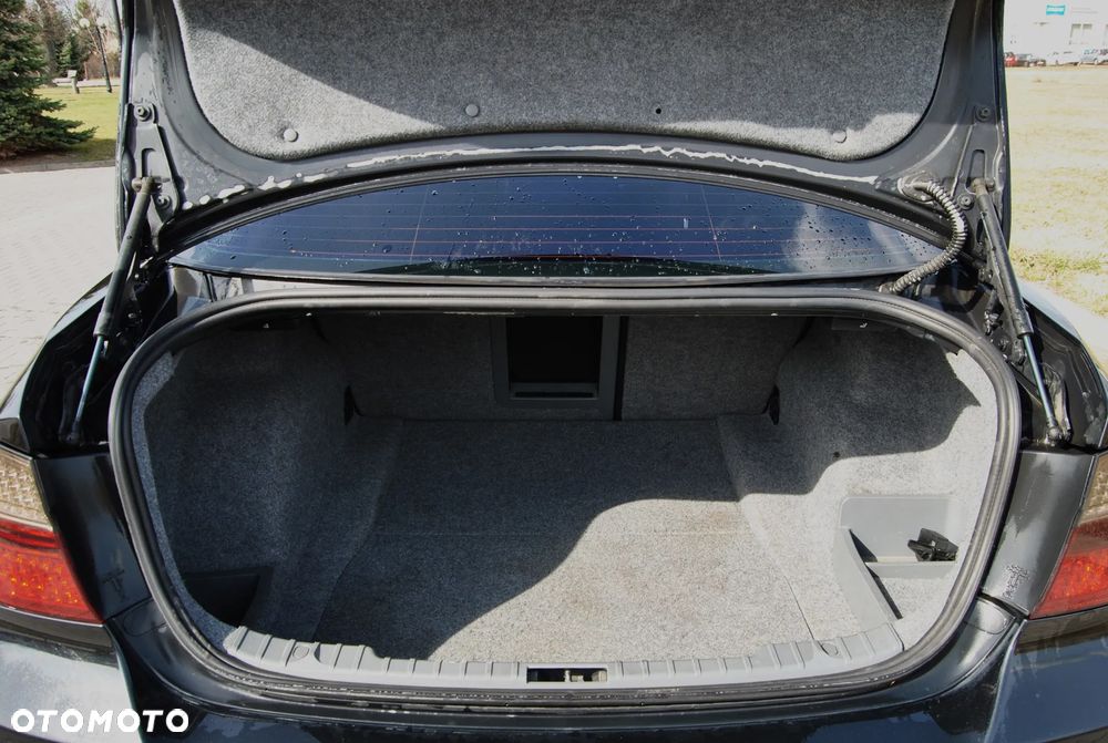 BMW Seria 3 320d - 12