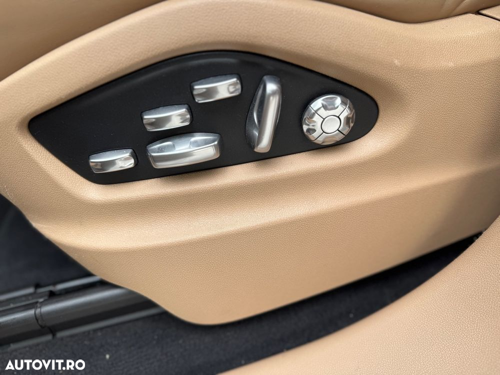 Porsche Cayenne S Tiptronic S - 10