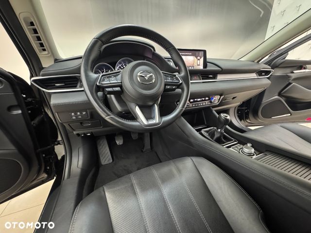Mazda 6 2.0 SkyPrestige - 25