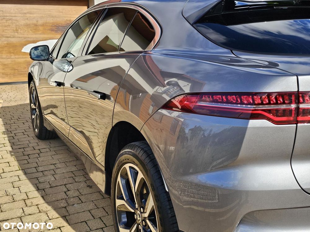 Jaguar I-Pace - 9