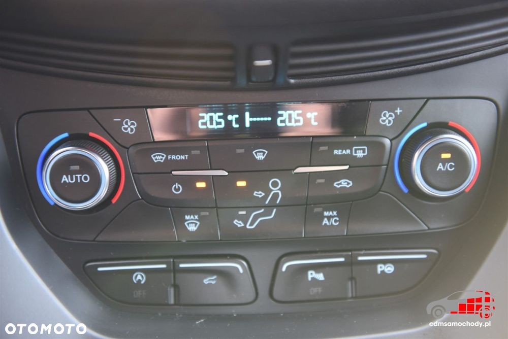 Ford Kuga - 25
