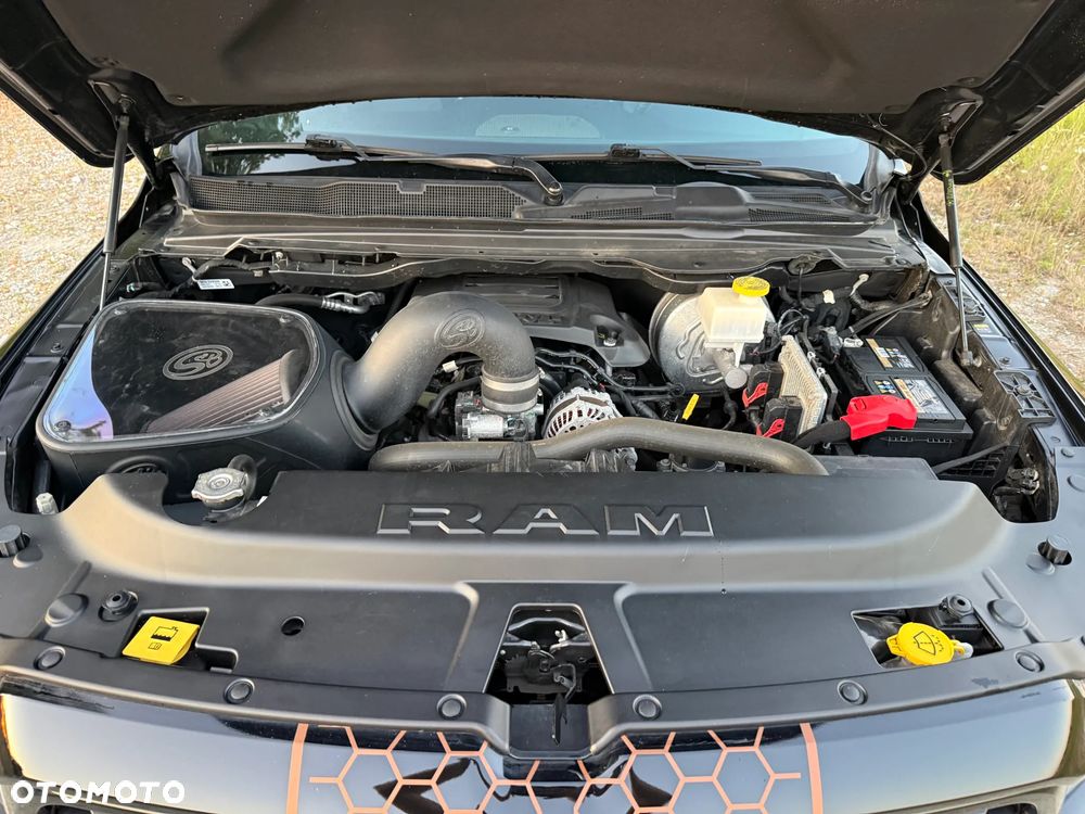 RAM 1500 5.7 Crew Cab Shortbed Bighorn Sport - 28