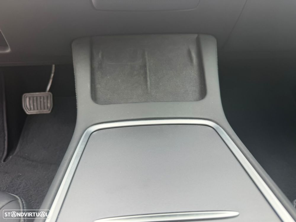 Tesla Model 3 Long Range Tração Integral - 24