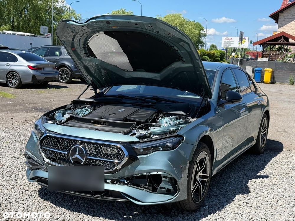 Mercedes-Benz Klasa E 200 mHEV 4-Matic AMG 9G-Tronic - 10