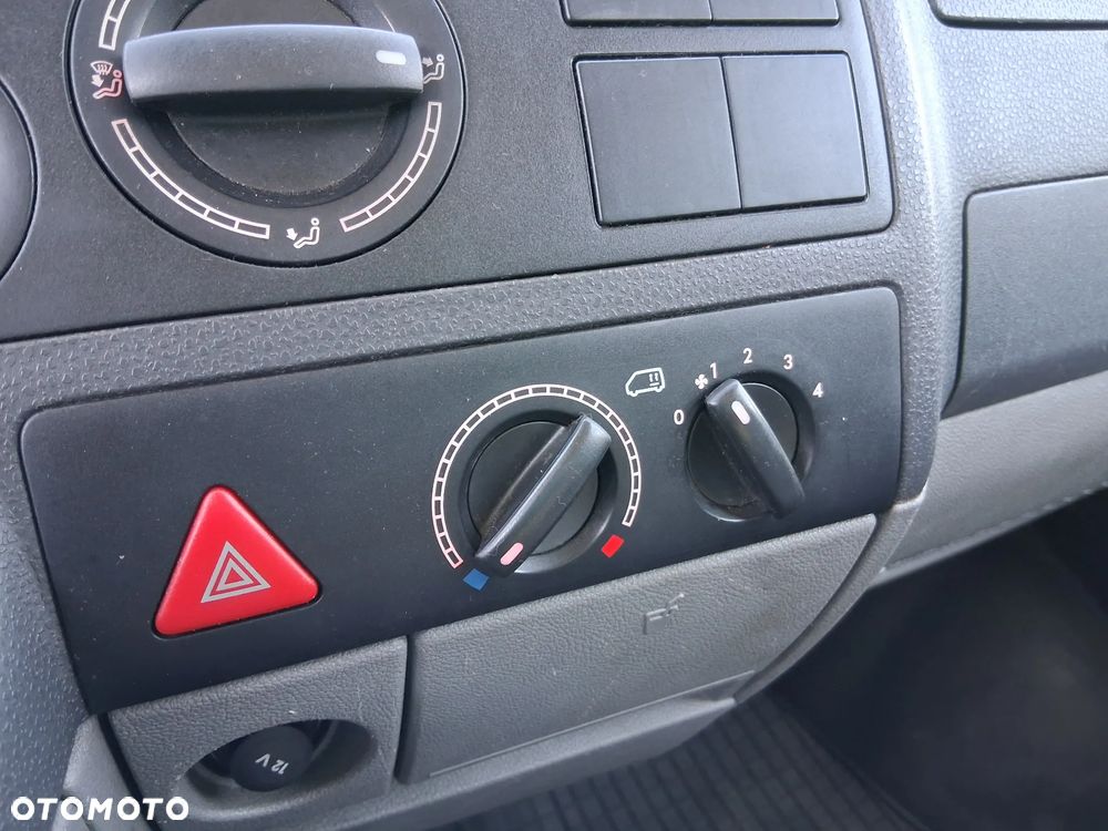 Volkswagen Transporter L1H1 - 20