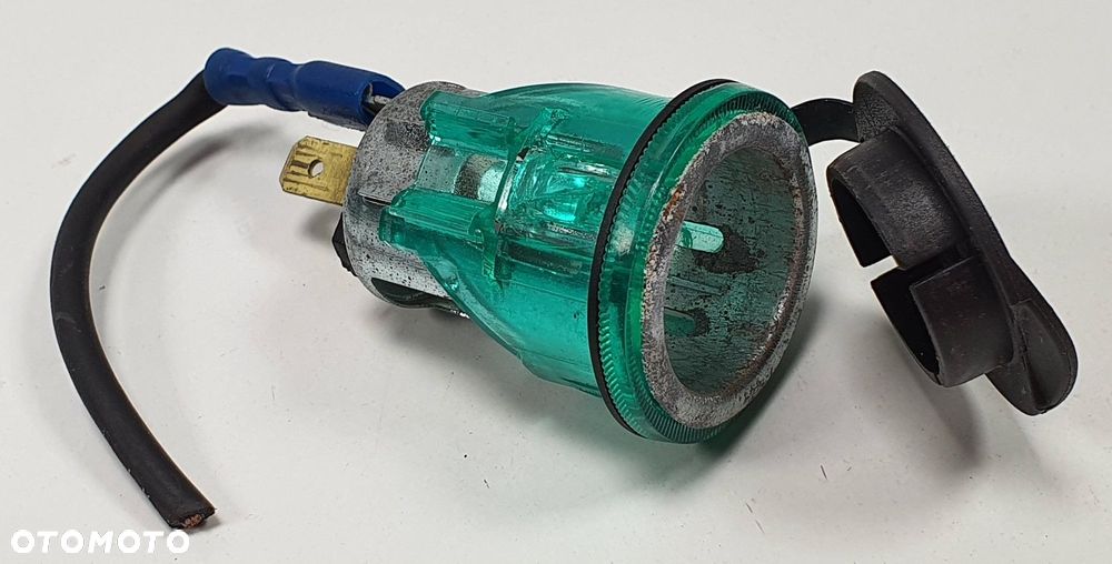GNIAZDO ZAPALNICZKI BMW 6 E63 E60 E61 E64 - 1