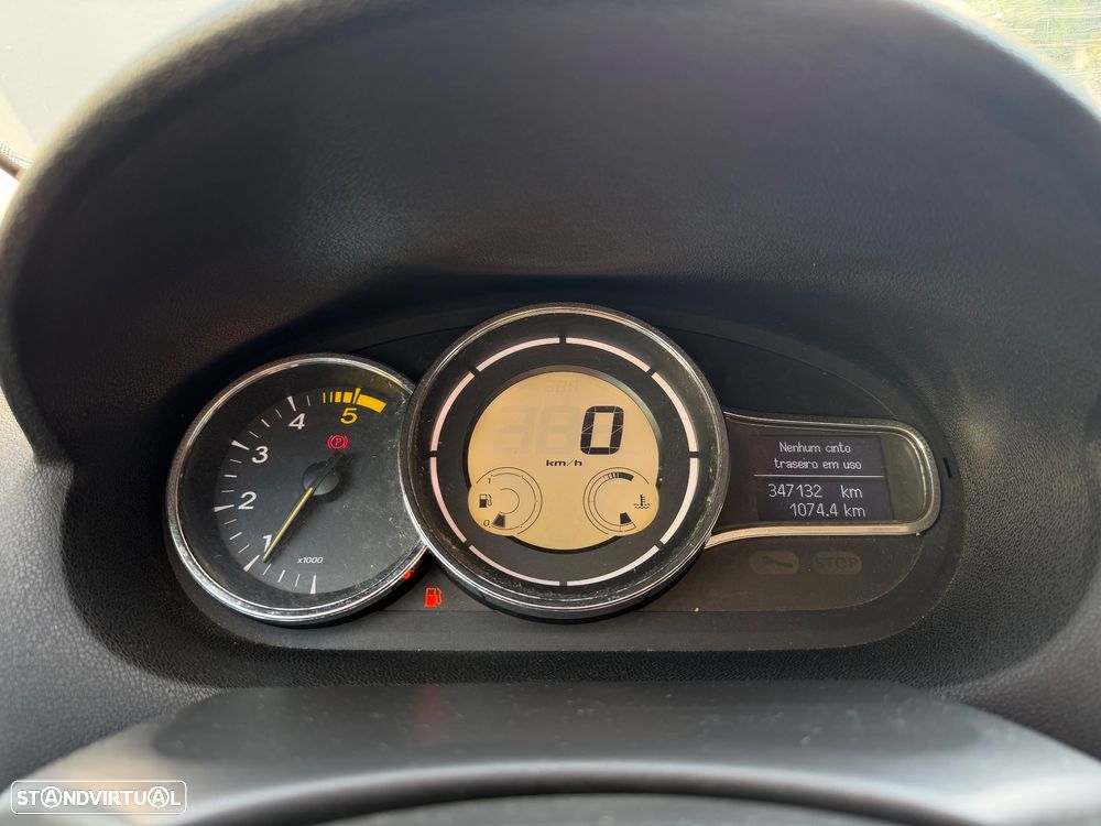 Renault Mégane 1.5 dCi Confort - 14