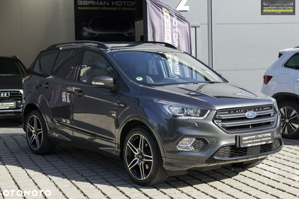 Ford Kuga 1.5 EcoBoost 2x4 ST-Line - 12