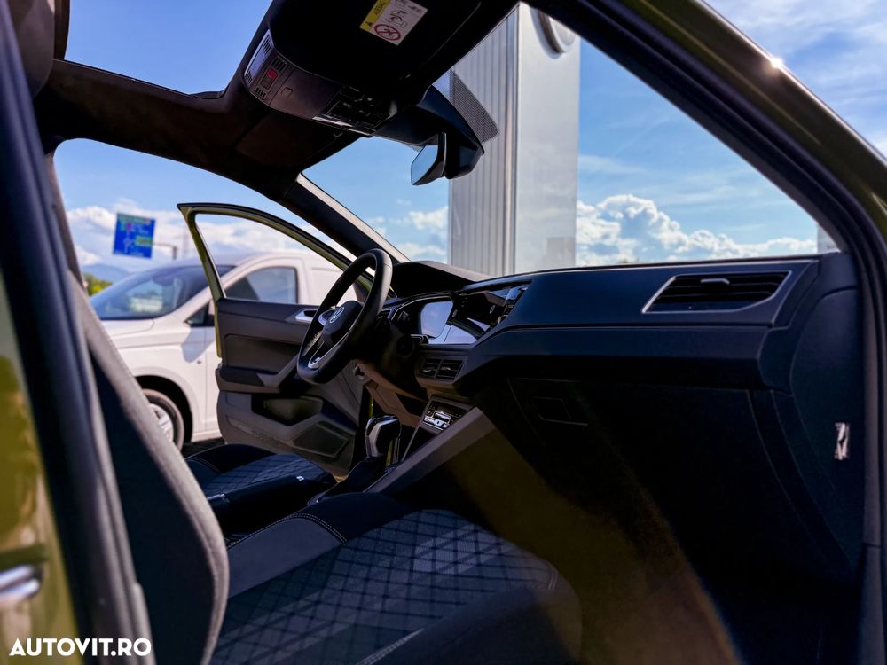 Volkswagen Taigo 1.5 TSI DSG R-Line - 17