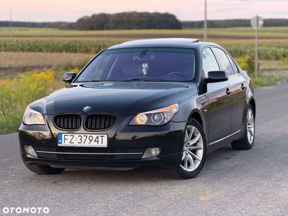 BMW Seria 5 530i - 1