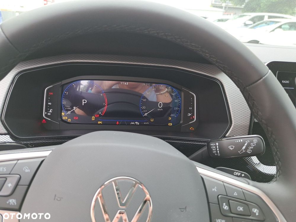 Volkswagen T-Cross - 15