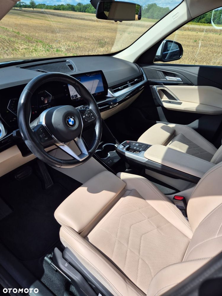 BMW X1 sDrive18d Sport Line - 7
