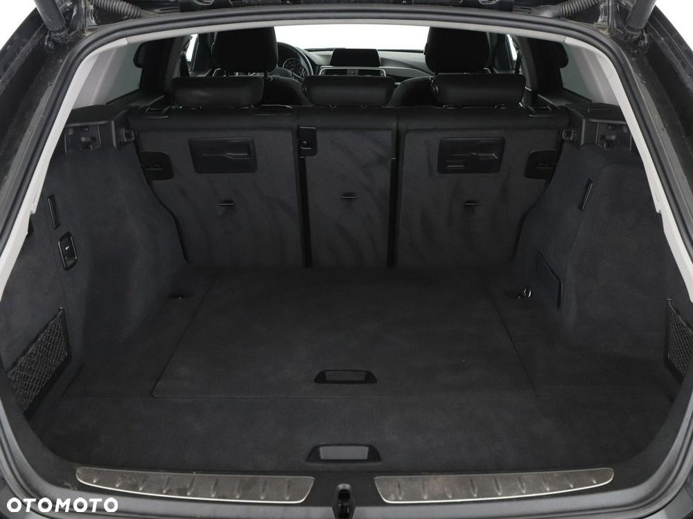 BMW Seria 3 320d Advantage - 21