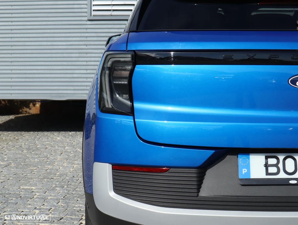 Ford Explorer 79 kWh Premium AWD - 14
