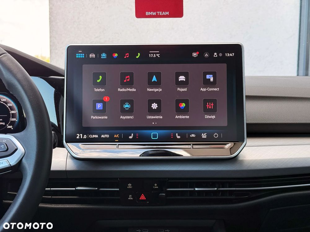 Volkswagen Golf 1.5 TSI Special Edition - 36