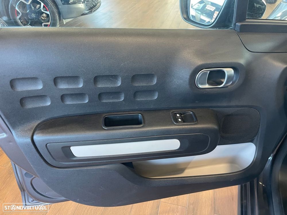 Citroën C3 1.2 PureTech Feel Pack - 19