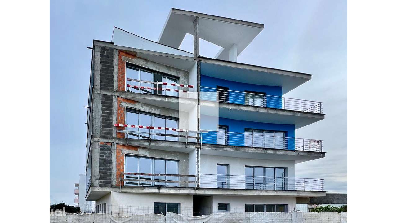 T3 com Terraço e Varandas NOVO - Grande imagem: 3/37