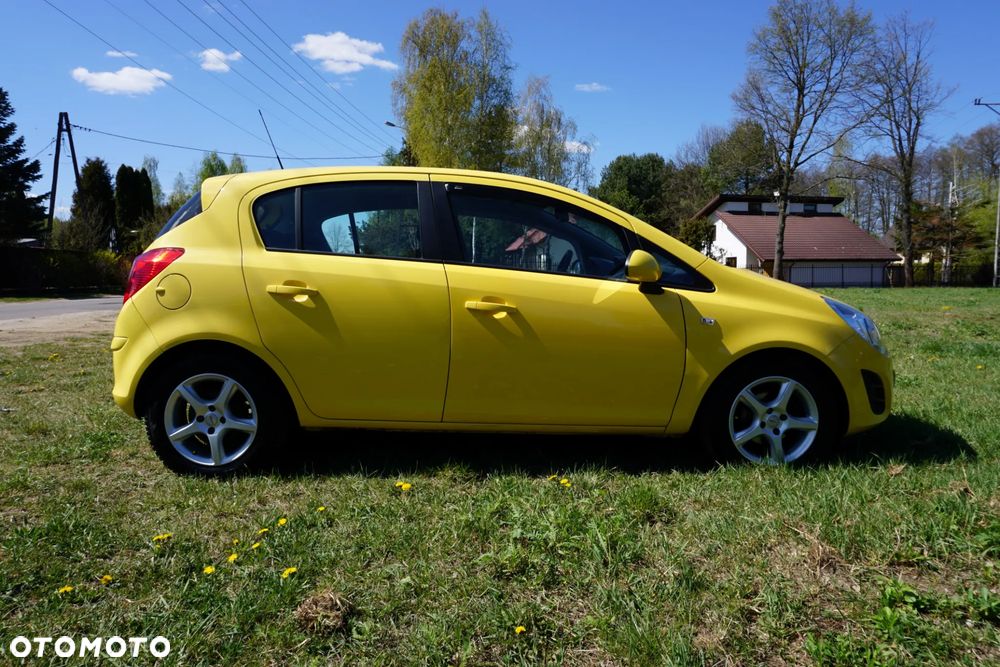 Opel Corsa - 11