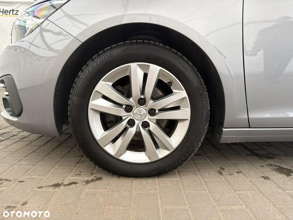 Peugeot 308 - 21