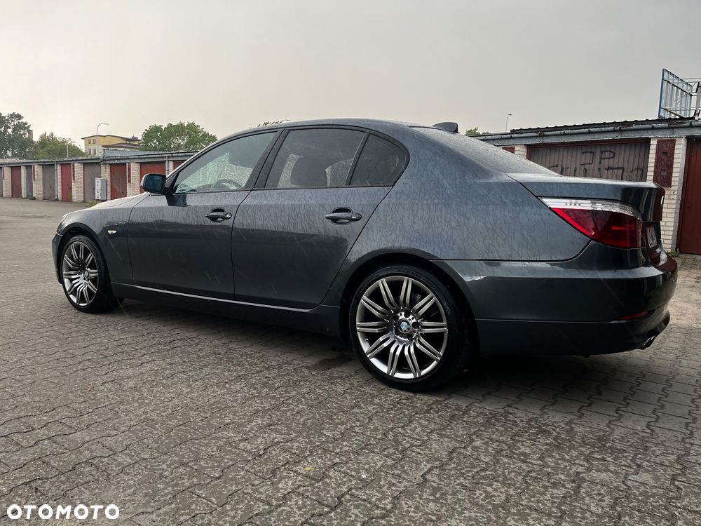 BMW Seria 5 530d - 8