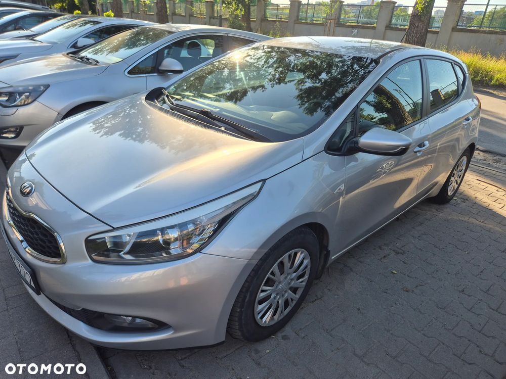 Kia Ceed 1.6 CRDi M - 2