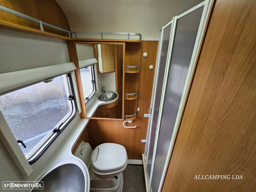 Knaus Sport TI CAMA FRANCESA SALÃO FACE TO FACE - 31