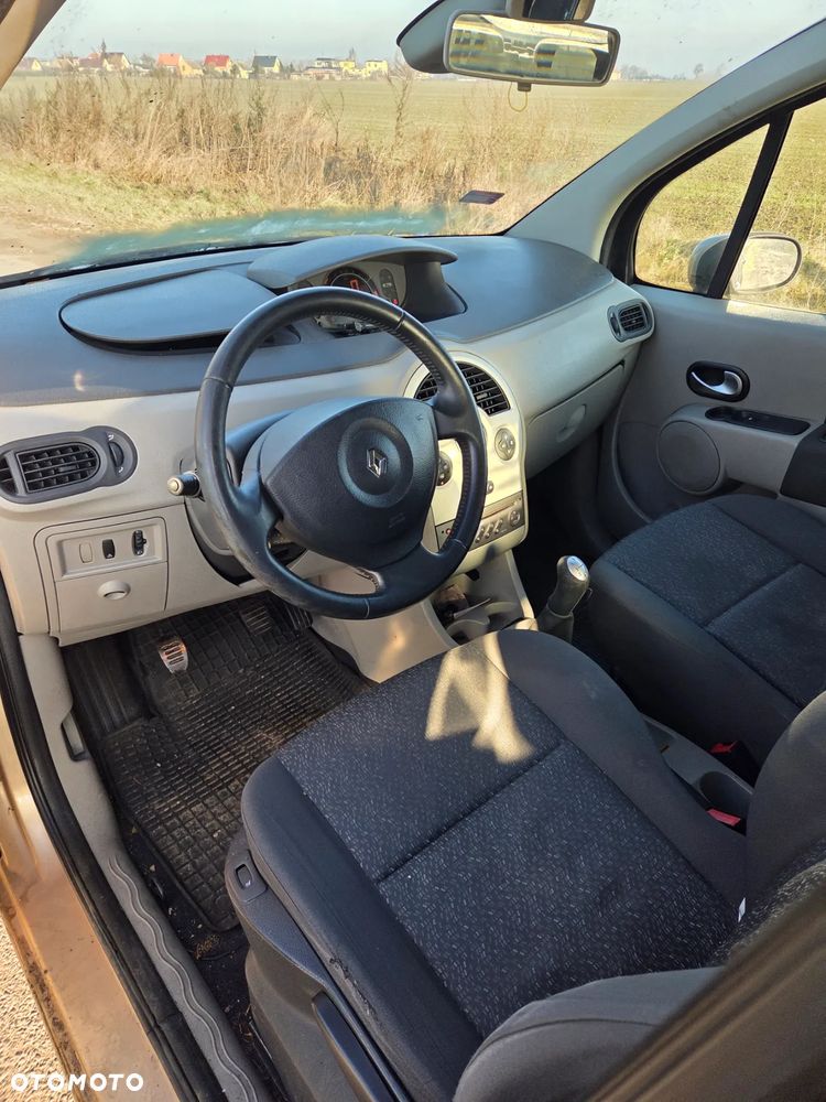 Renault Modus - 9