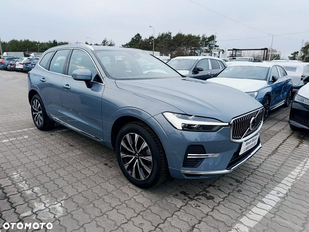 Volvo XC 60 B4 D AWD Plus Bright - 38