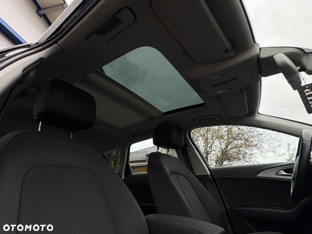 Audi A6 Avant - 16