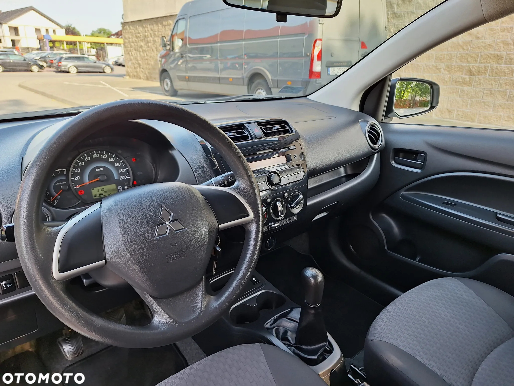 Mitsubishi Space Star 1.0 Inform - 11