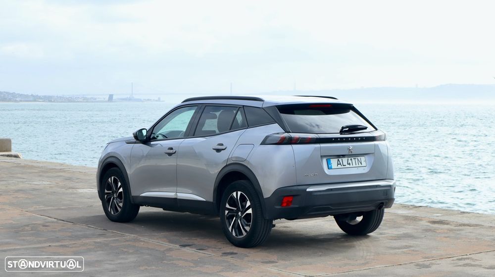 Peugeot 2008 PureTech 100 Allure - 19