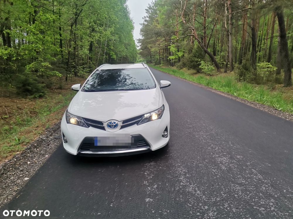 Toyota Auris - 1