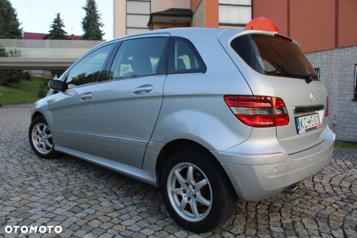 Mercedes-Benz Klasa B 180 CDI Special Edition - 10