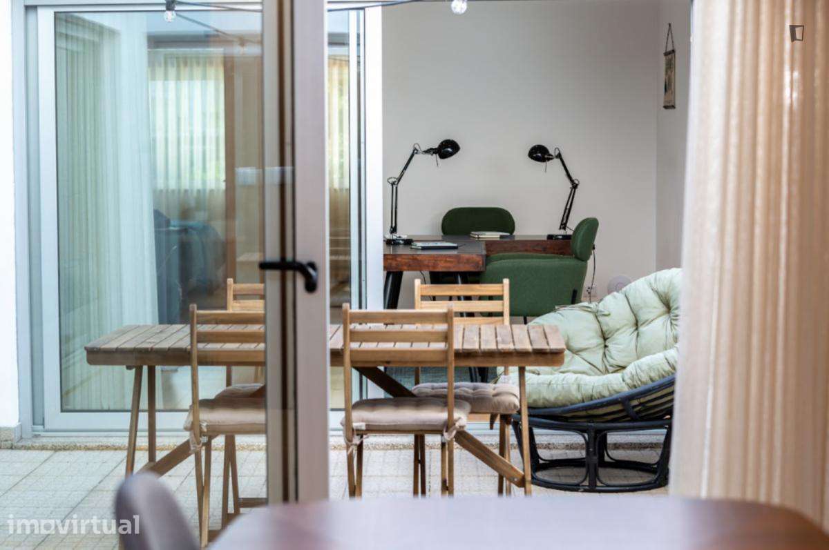 Apartamento com 2 quartos - localizado em Paranhos Porto - Grande imagem: 4/14