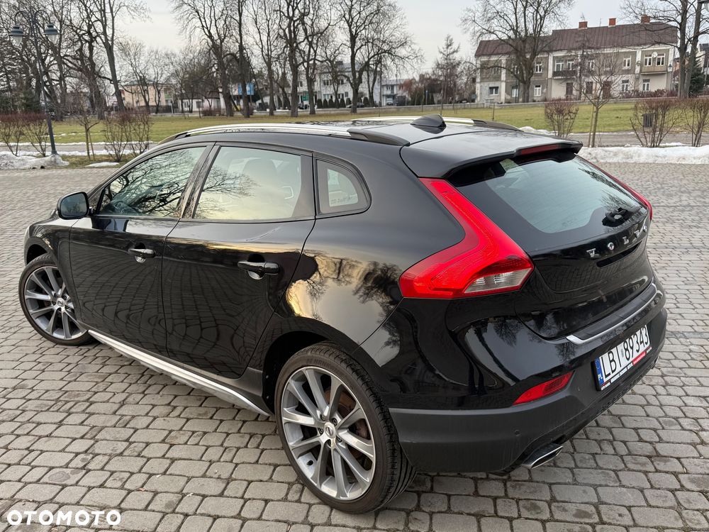 Volvo V40 Cross Country D3 Momentum - 8