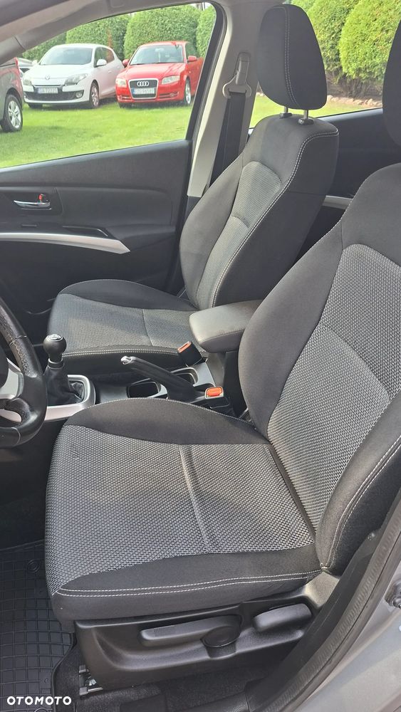 Suzuki SX4 S-Cross 1.6 Premium - 13