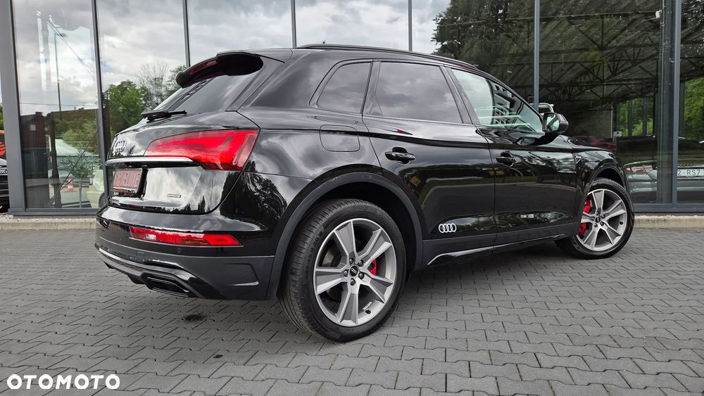 Audi Q5 55 TFSIe quattro S tronic S line - 38