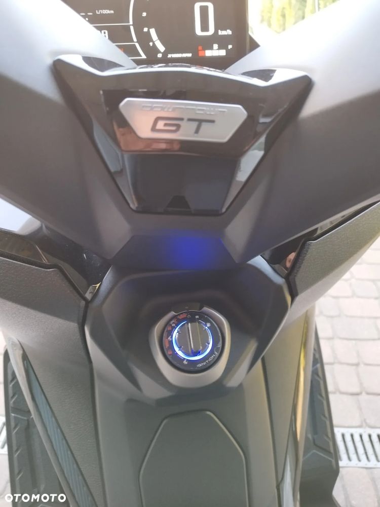 Kymco Downtown - 16