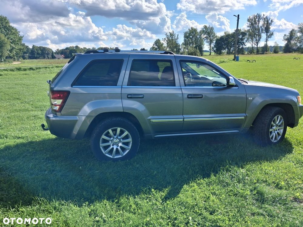 Jeep Grand Cherokee - 4