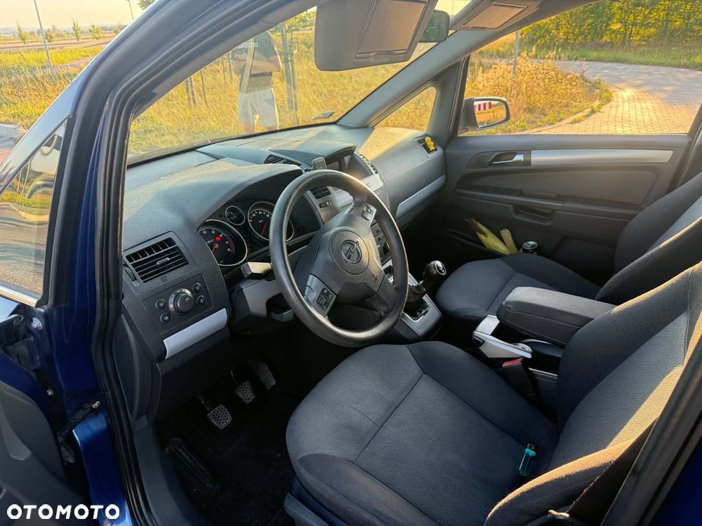 Opel Zafira 1.6 Cosmo - 6