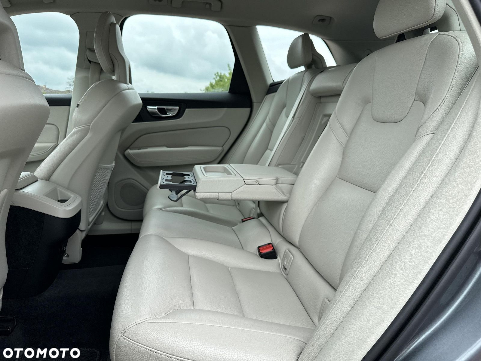Volvo XC 60 - 16