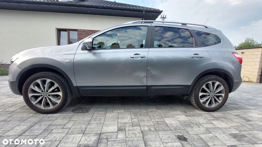 Nissan Qashqai+2 - 2
