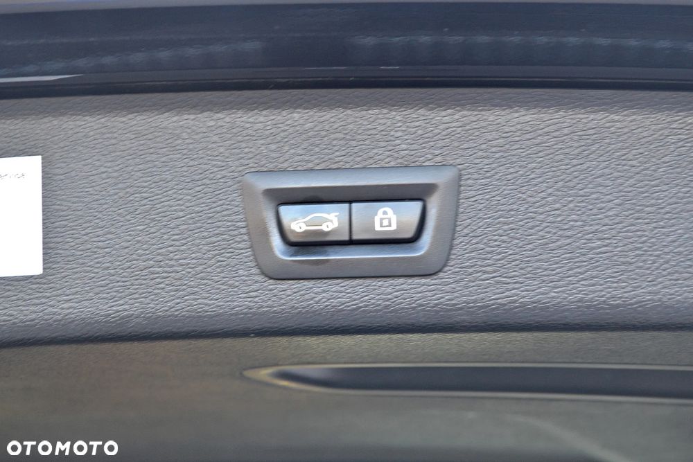 BMW X3 xDrive20d xLine - 30