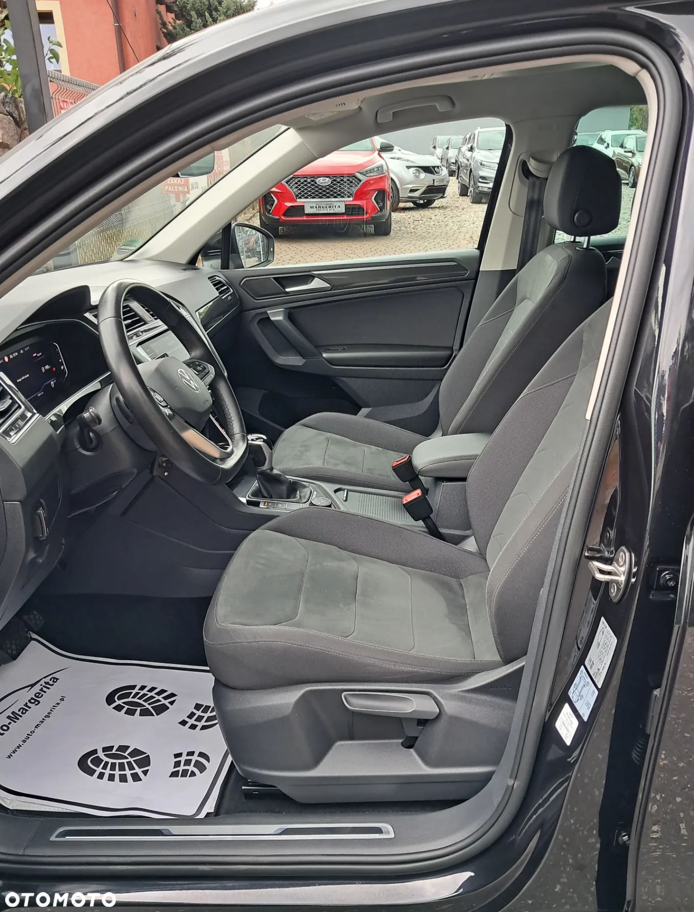 Volkswagen Tiguan 2.0 TDI SCR 4MOTION DSG Elegance - 9