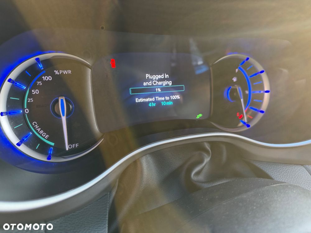 Chrysler Pacifica - 11