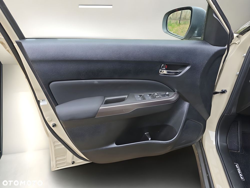 Suzuki Vitara 1.4 Boosterjet mHEV Premium Plus 2WD - 12