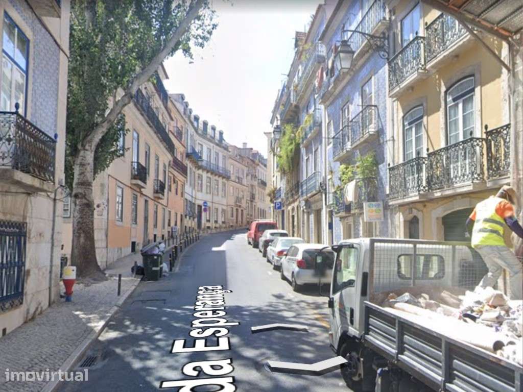 Loja, comércio, a pé do rio, Santos-O-Velho - Grande imagem: 3/9